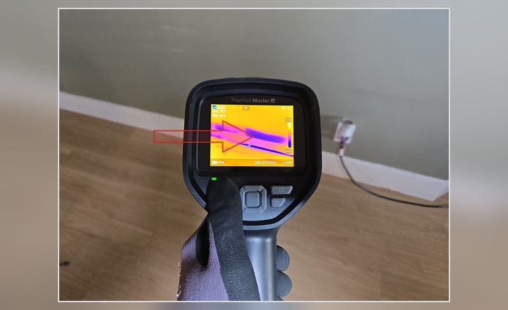 Thermal imaging of a water-affected wall